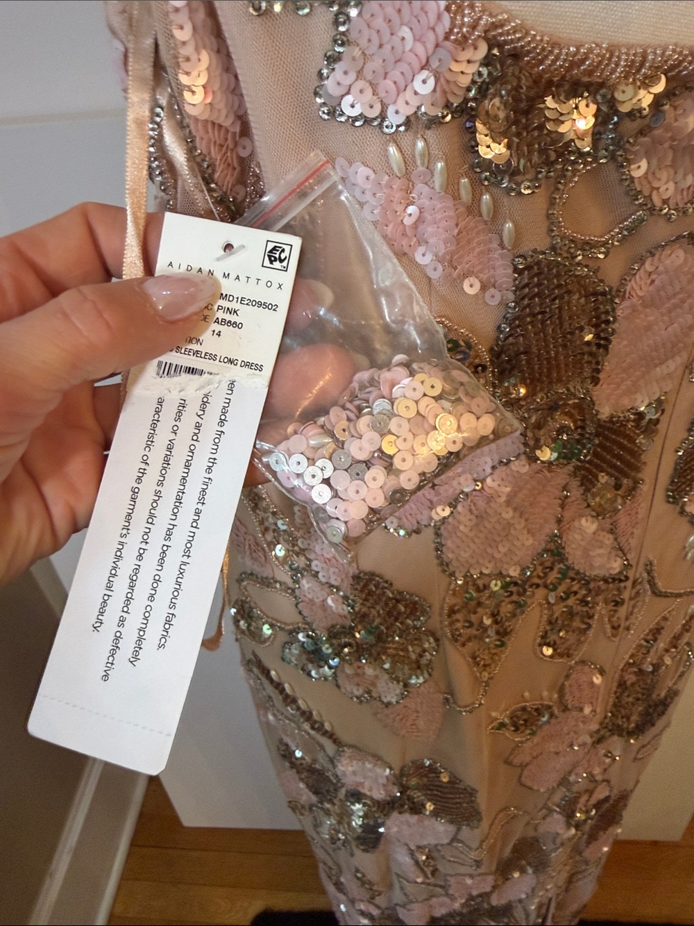 Aidan Mattox size 14 New w tags Floral  Beaded Sleeveless Gown blush pink - Picture 9 of 12